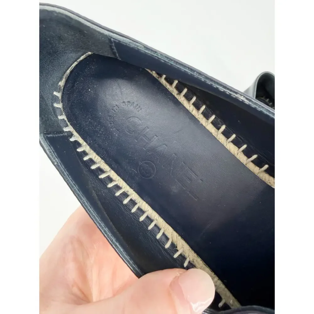 Chanel Black Navy Lambskin Leather CC Logo Espadrilles Flat Shoe 40 Authentic